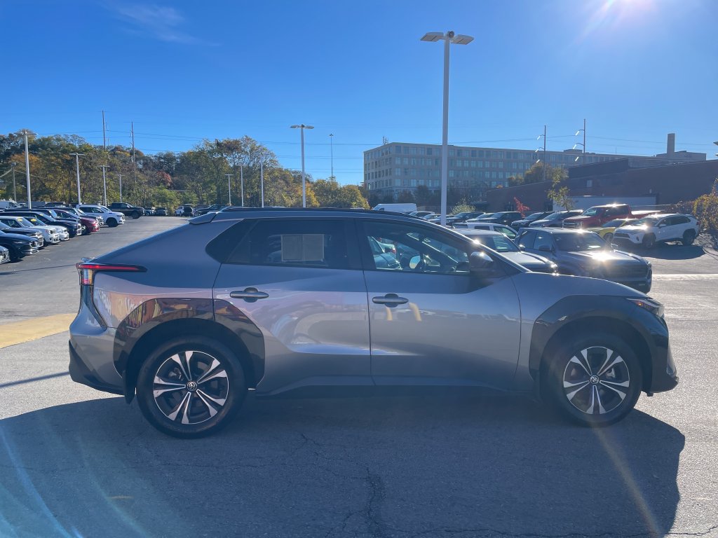 Used 2024 Toyota bZ4X AWD w/ Weather Package image 6