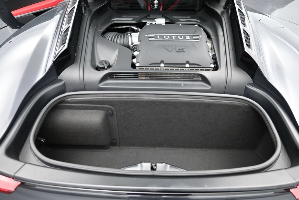Used 2025 Lotus Emira RWD image 16