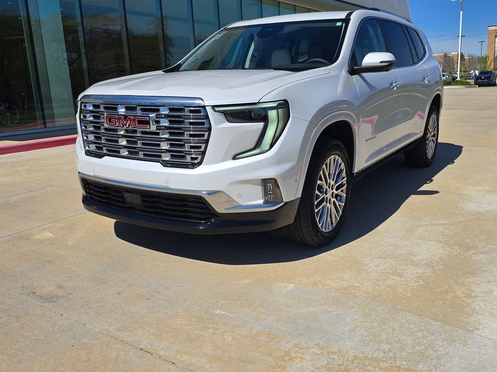 Used 2025 GMC Acadia Denali w/ Super Cruise Package image 2