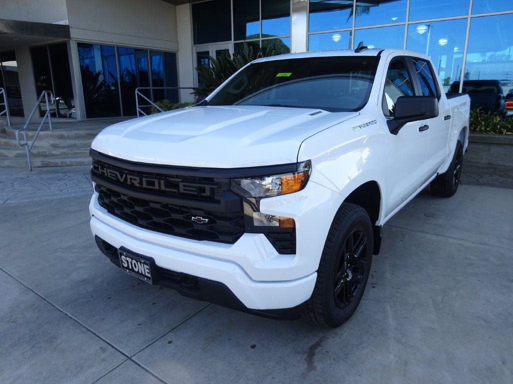 New 2026 Chevrolet Silverado 1500 Custom RWD image 3