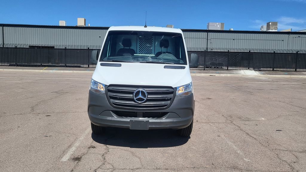 Used 2021 Mercedes-Benz Sprinter 1500 image 3