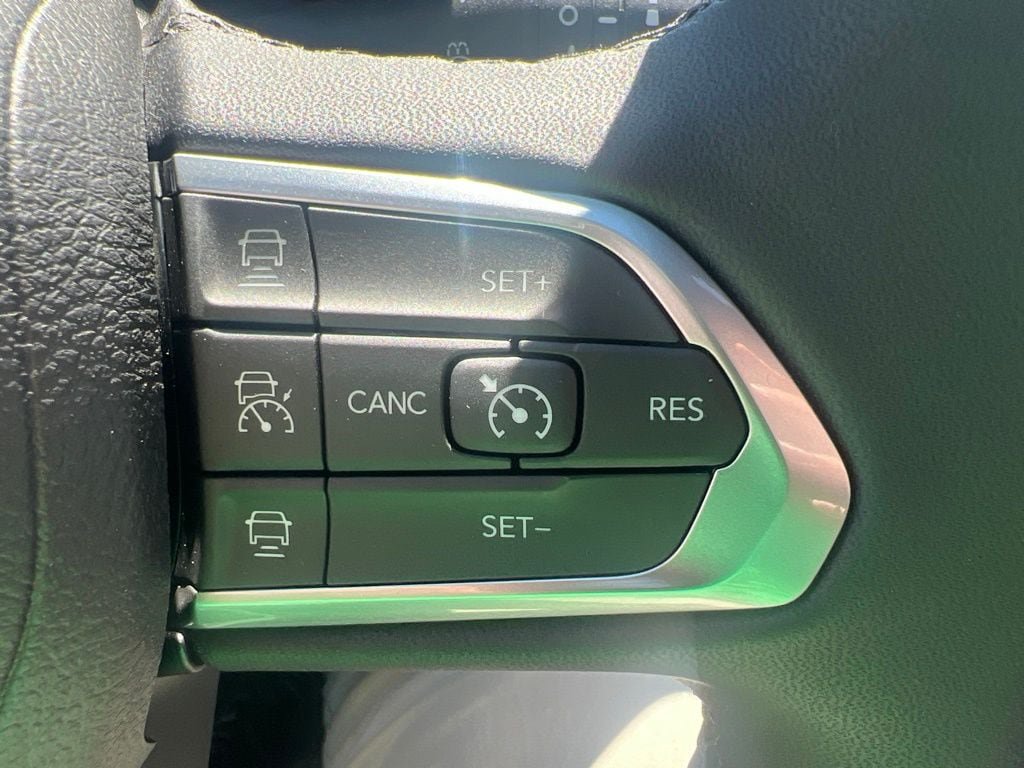 New 2026 Jeep Compass Limited AWD/4WD image 23