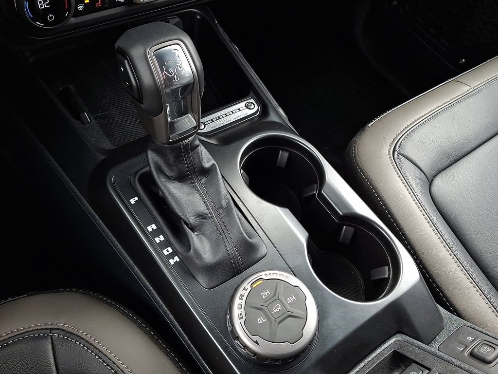 New 2025 Ford Bronco Outer Banks AWD/4WD image 7