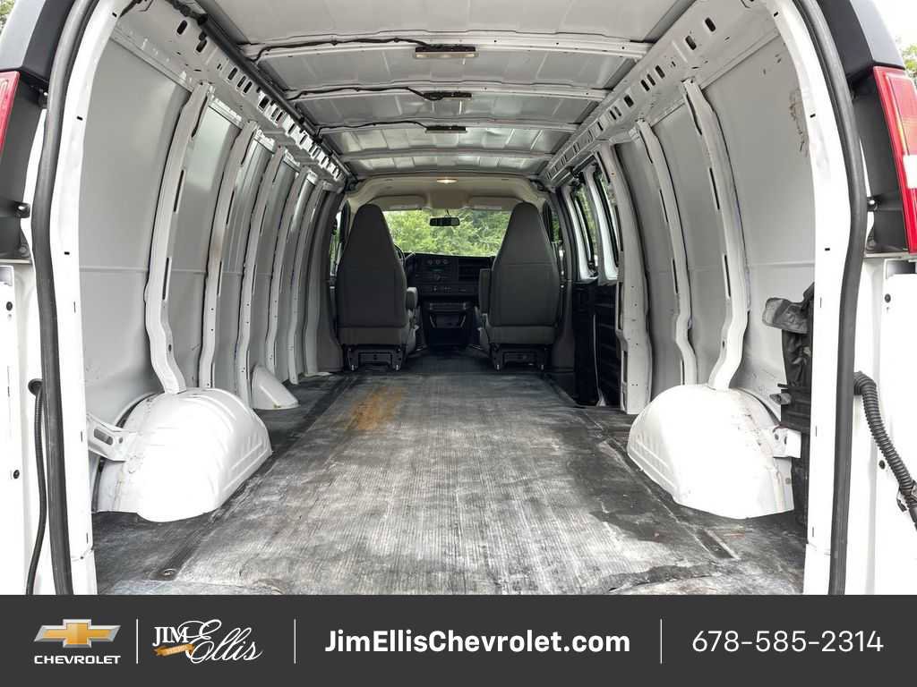 Certified 2024 Chevrolet Express 2500 Extended image 37