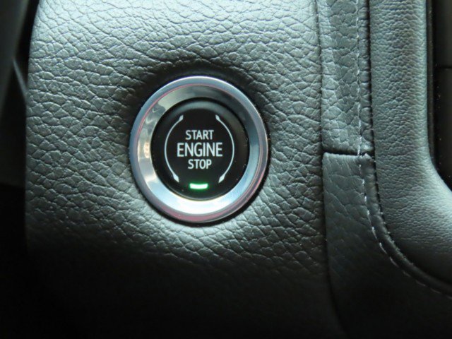 Used 2023 GMC Yukon Denali w/ LPO, Floor Liner Package AWD/4WD image 29