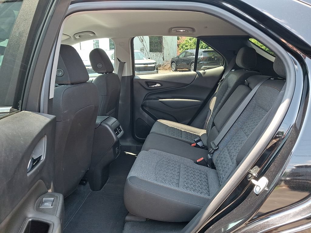 Used 2023 Chevrolet Equinox LT FWD image 10