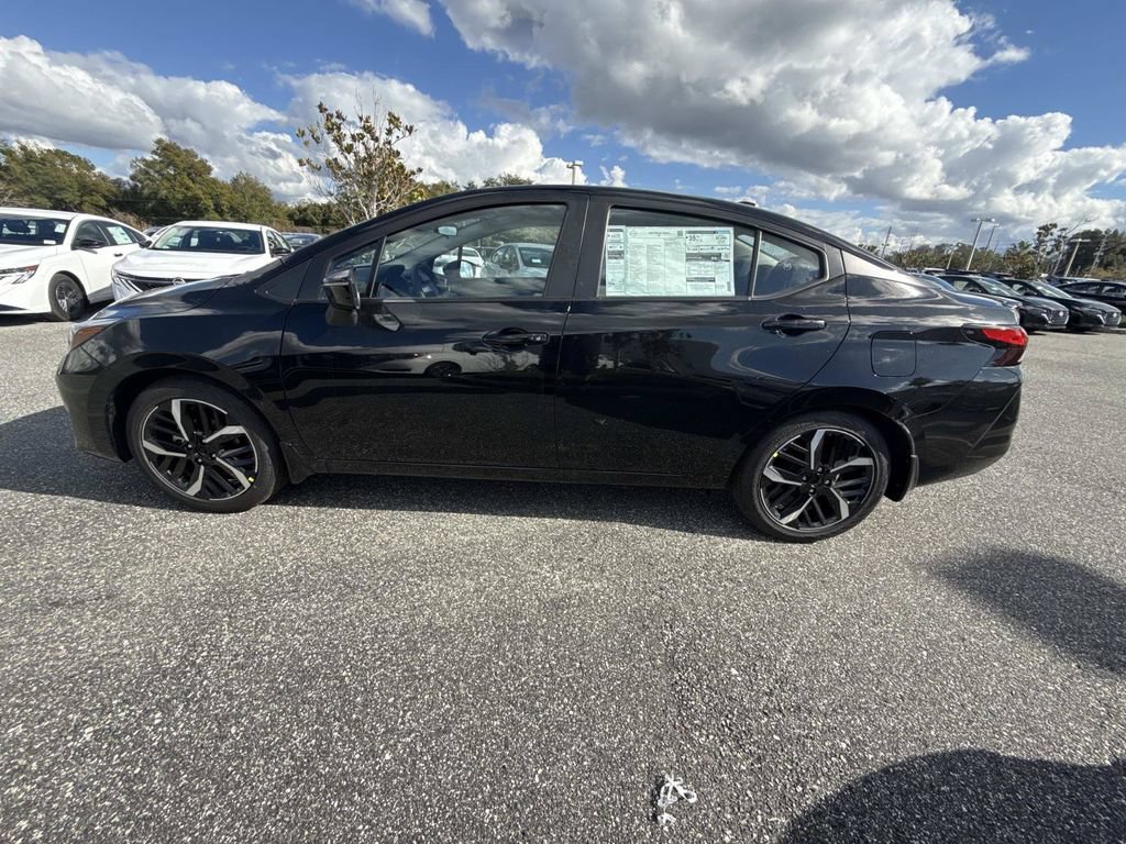 New 2025 Nissan Versa SR w/ Trunk Package FWD image 7