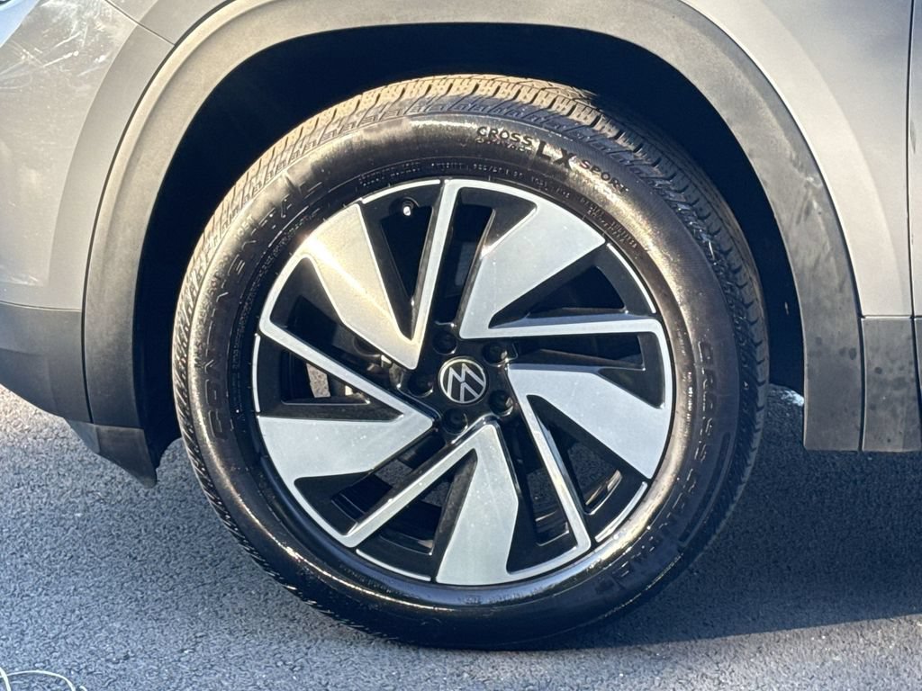 Used 2025 Volkswagen Atlas SEL AWD/4WD image 19