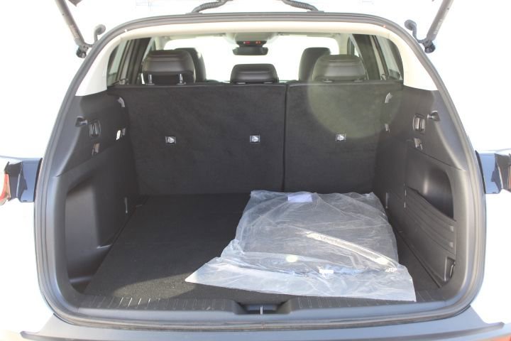 Certified 2025 MAZDA CX-50 AWD 2.5 Hybrid w/ Premium Pkg image 42