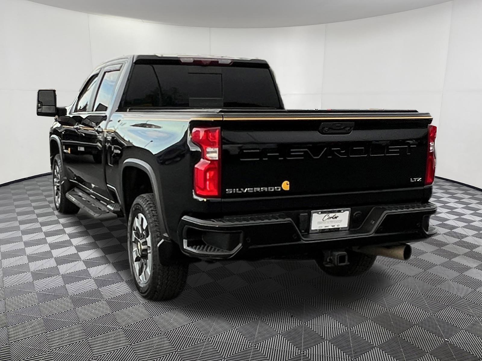 Used 2021 Chevrolet Silverado 2500 LTZ w/ Carhartt Edition image 4