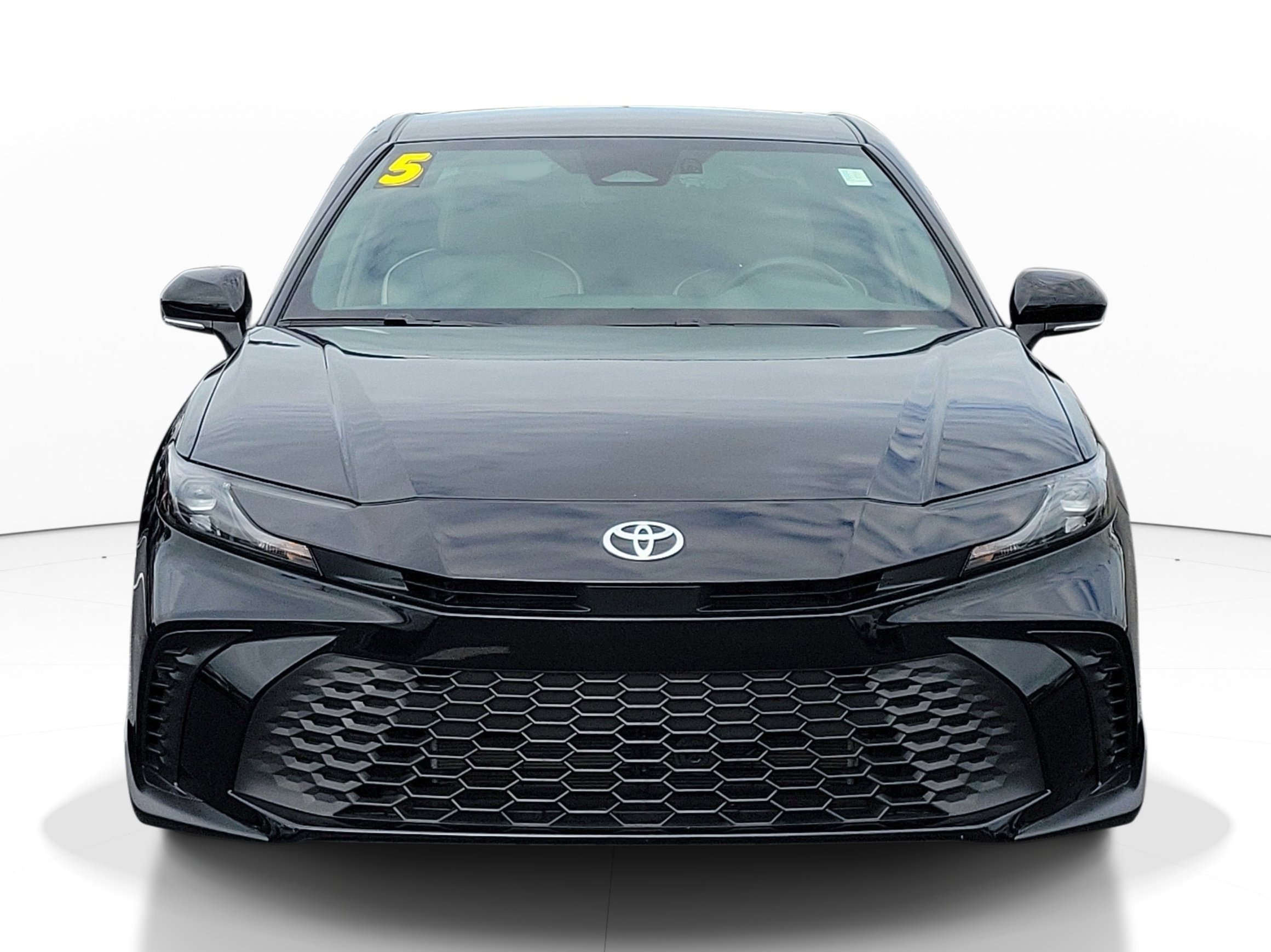 Certified 2025 Toyota Camry SE FWD image 2
