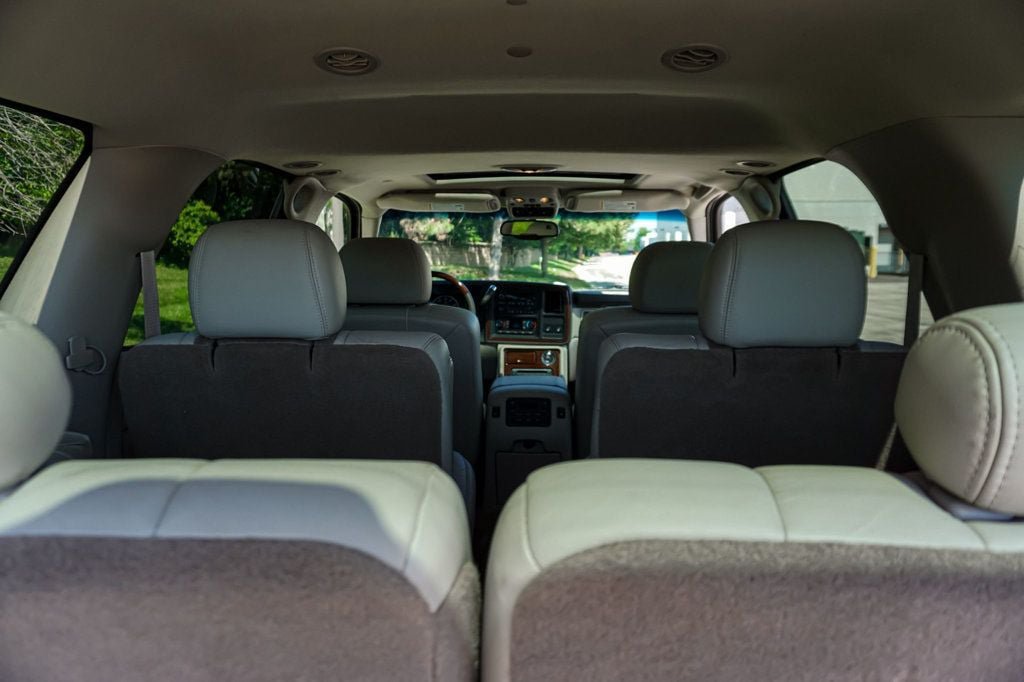 Used 2003 Cadillac Escalade AWD image 58