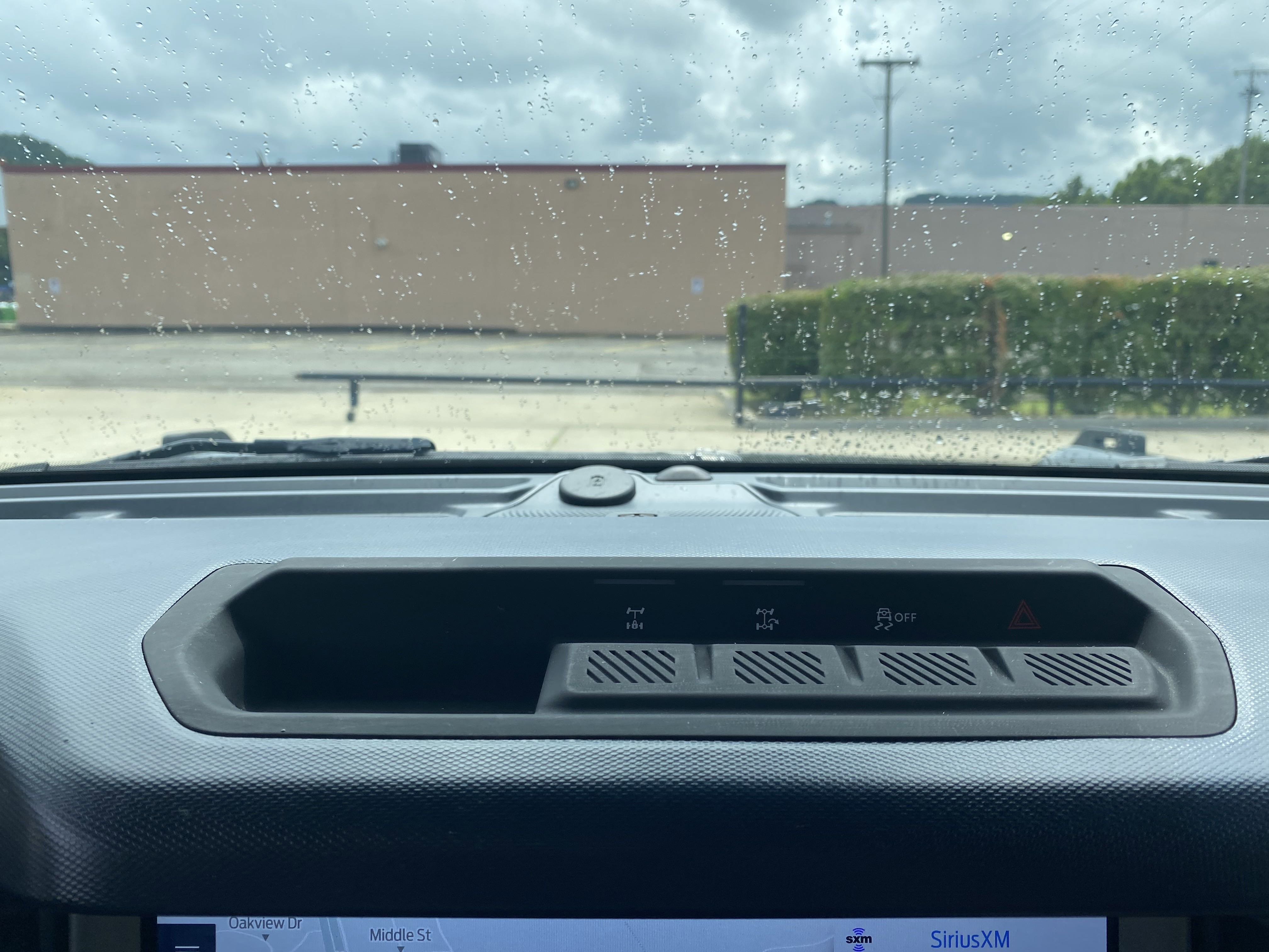 Used 2023 Ford Bronco Outer Banks image 14