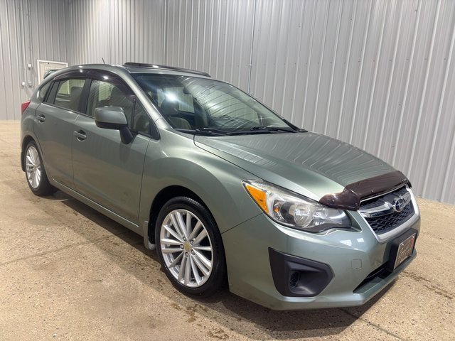 Used 2014 Subaru Impreza 2.0i Premium image 8