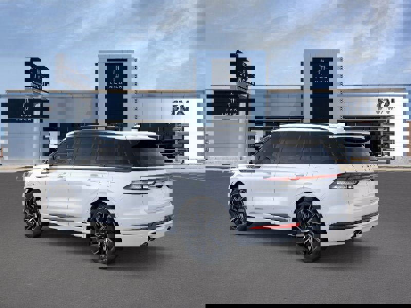 New 2025 Lincoln Aviator Black Label w/ Jet Appearance Package image 4