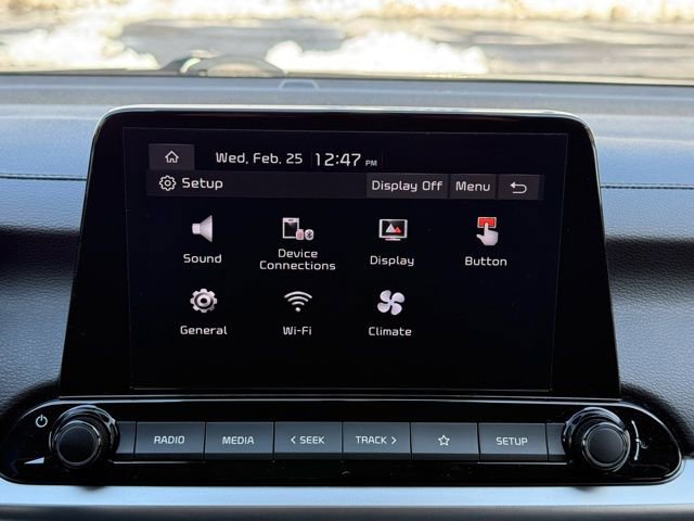 Used 2023 Kia Forte LXS w/ LXS Technology Package image 43