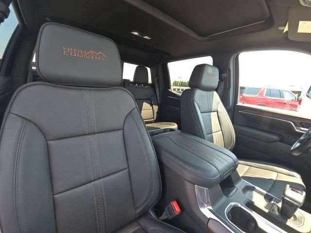 Used 2024 Chevrolet Silverado 1500 High Country w/ High Country Premium Package AWD/4WD image 20