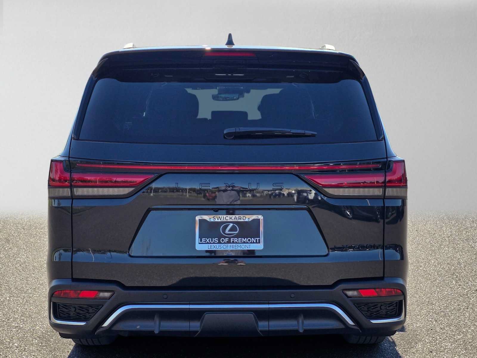 New 2026 Lexus LX 700h F Sport w/ Accessory Package (P3) AWD/4WD image 4
