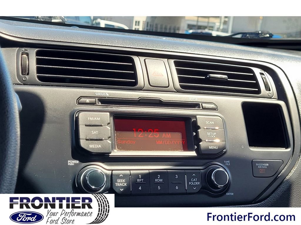 Used 2014 Kia Rio LX FWD image 10