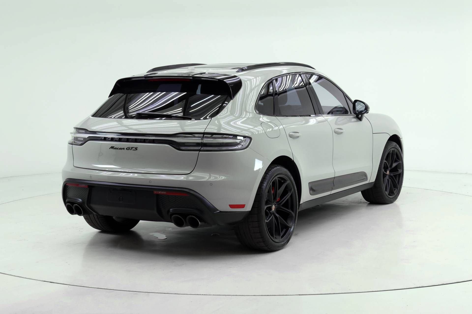 Used 2026 Porsche Macan GTS AWD/4WD image 6