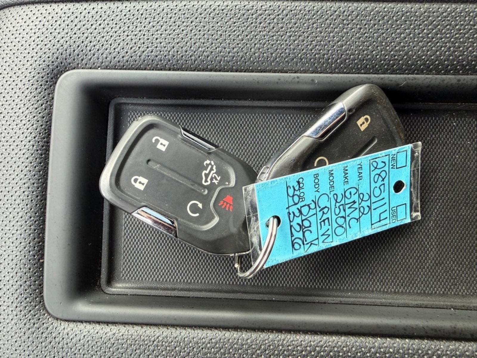 Used 2022 GMC Sierra 2500 AT4 w/ AT4 Preferred Package image 43