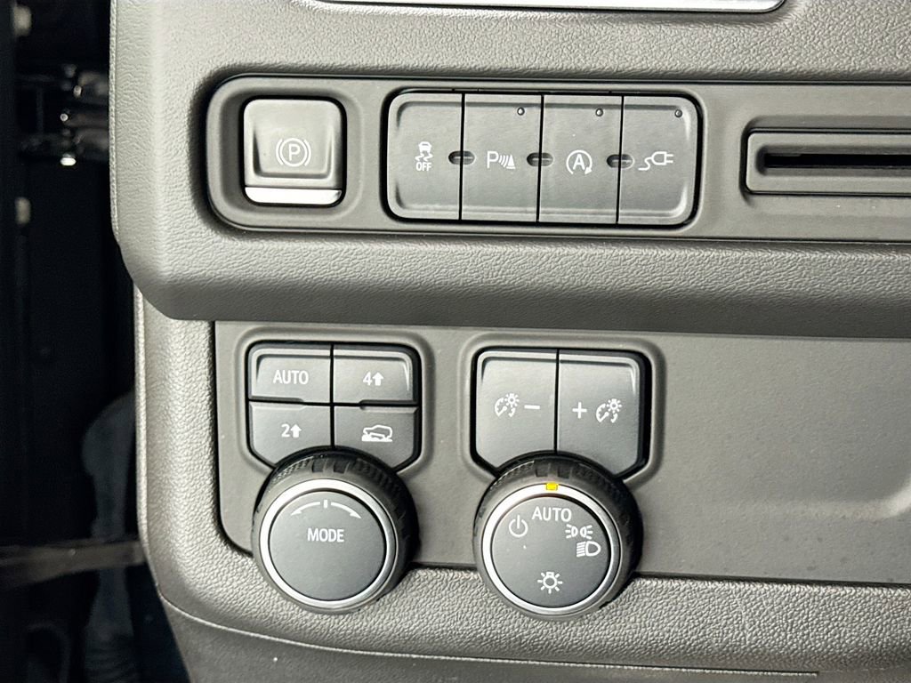 Used 2021 Chevrolet Tahoe LT AWD/4WD image 6