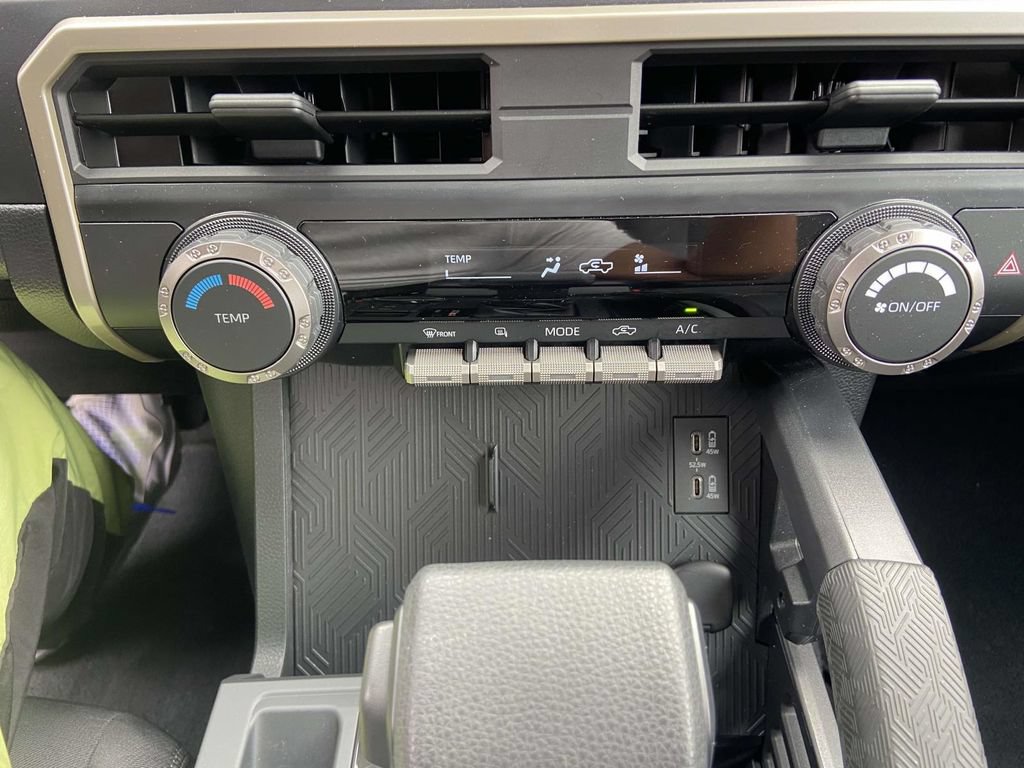 Used 2025 Toyota Tacoma SR w/ Towing Package AWD/4WD image 25