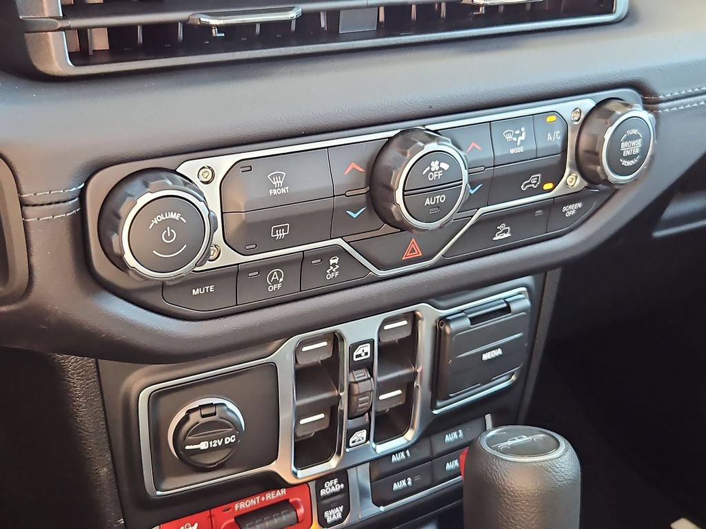 New 2026 Jeep Gladiator Rubicon AWD/4WD image 25