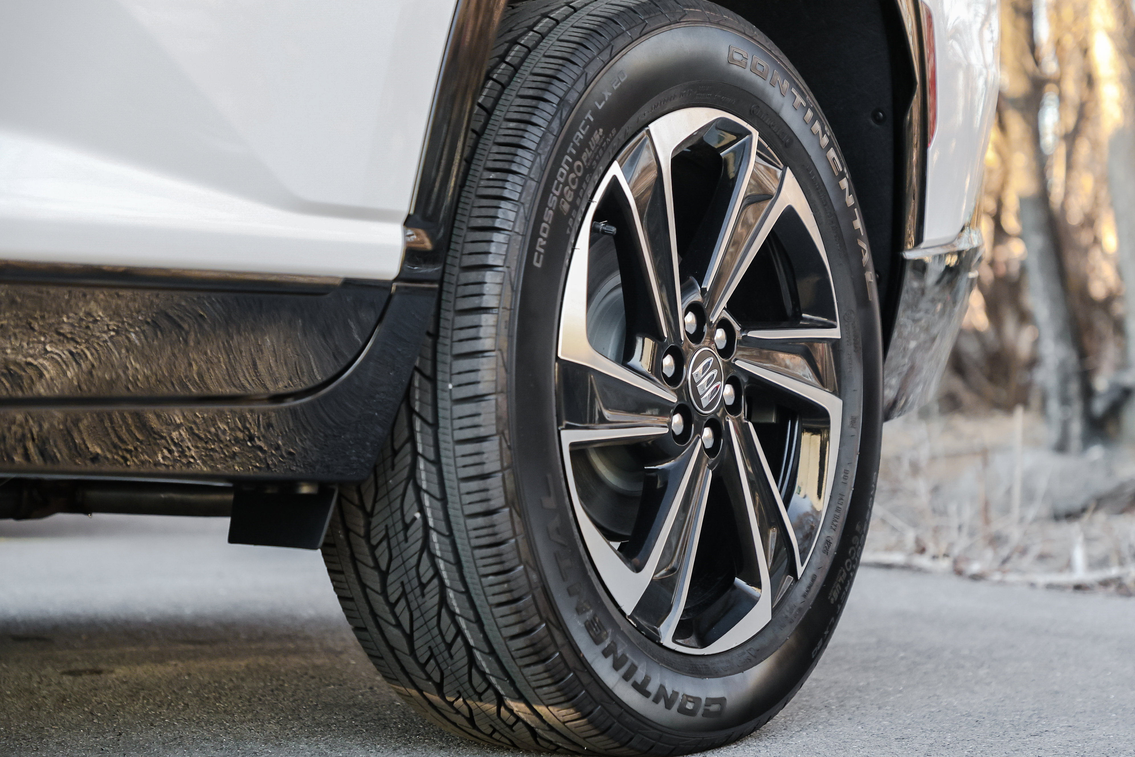 New 2026 Buick Enclave Sport Touring w/ Power Package image 4