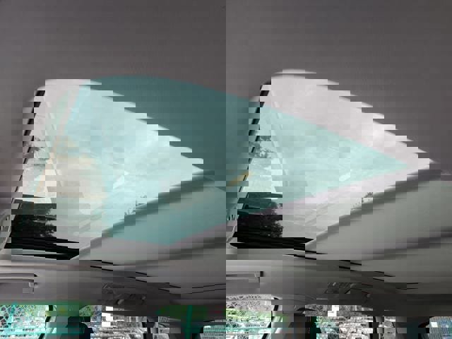 New 2025 Volkswagen Taos SE image 25