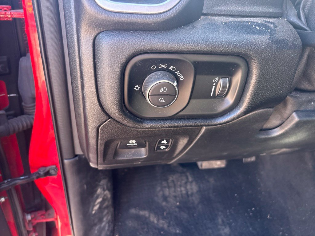 Used 2020 RAM 1500 Big Horn AWD/4WD image 52