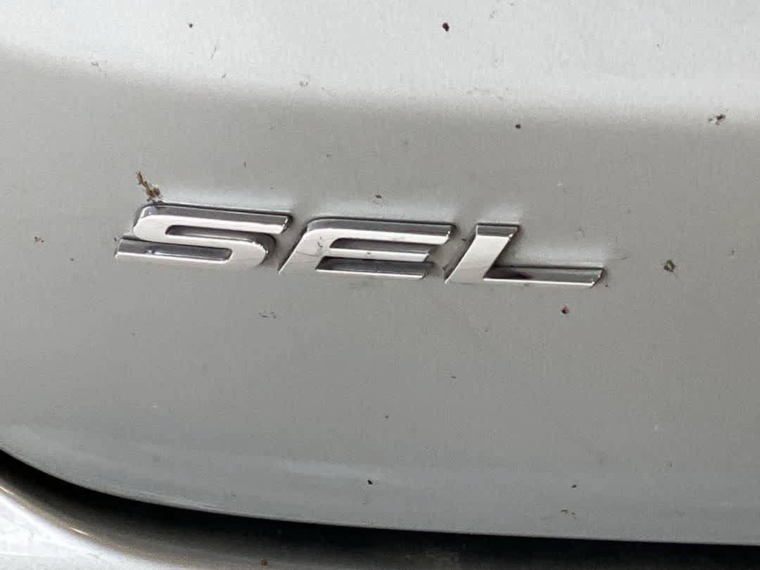 Used 2022 Ford Edge SEL AWD/4WD image 11