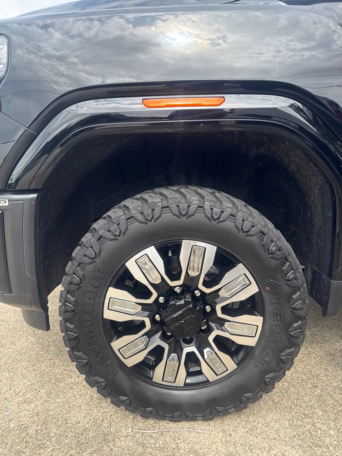 Certified 2025 GMC Sierra 2500 Denali w/ Denali Reserve Package AWD/4WD image 7