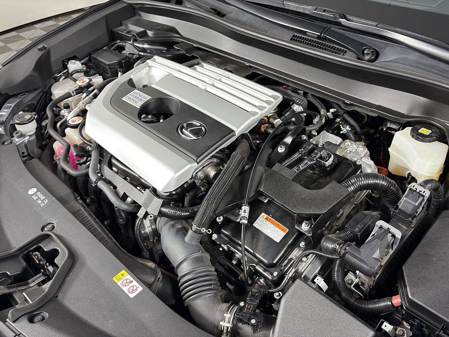 Used 2020 Lexus UX 250h w/ Premium Package AWD/4WD image 12