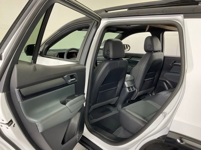 New 2026 GMC Terrain AT4 w/ Technology Package II image 34