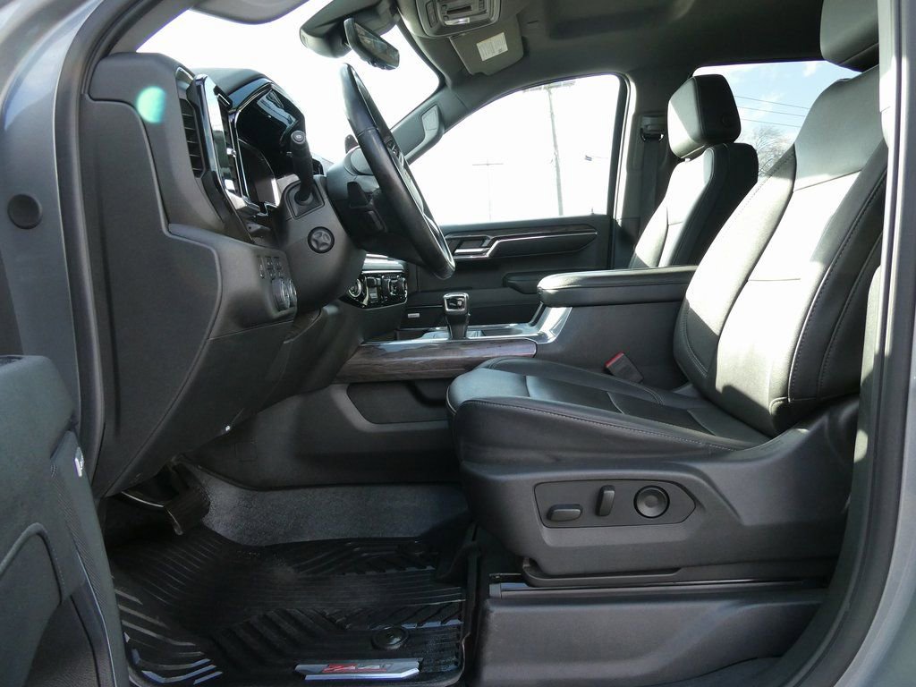 Certified 2024 Chevrolet Silverado 1500 LTZ image 22