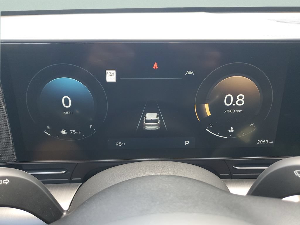 Used 2026 Hyundai Kona SEL Premium FWD image 22