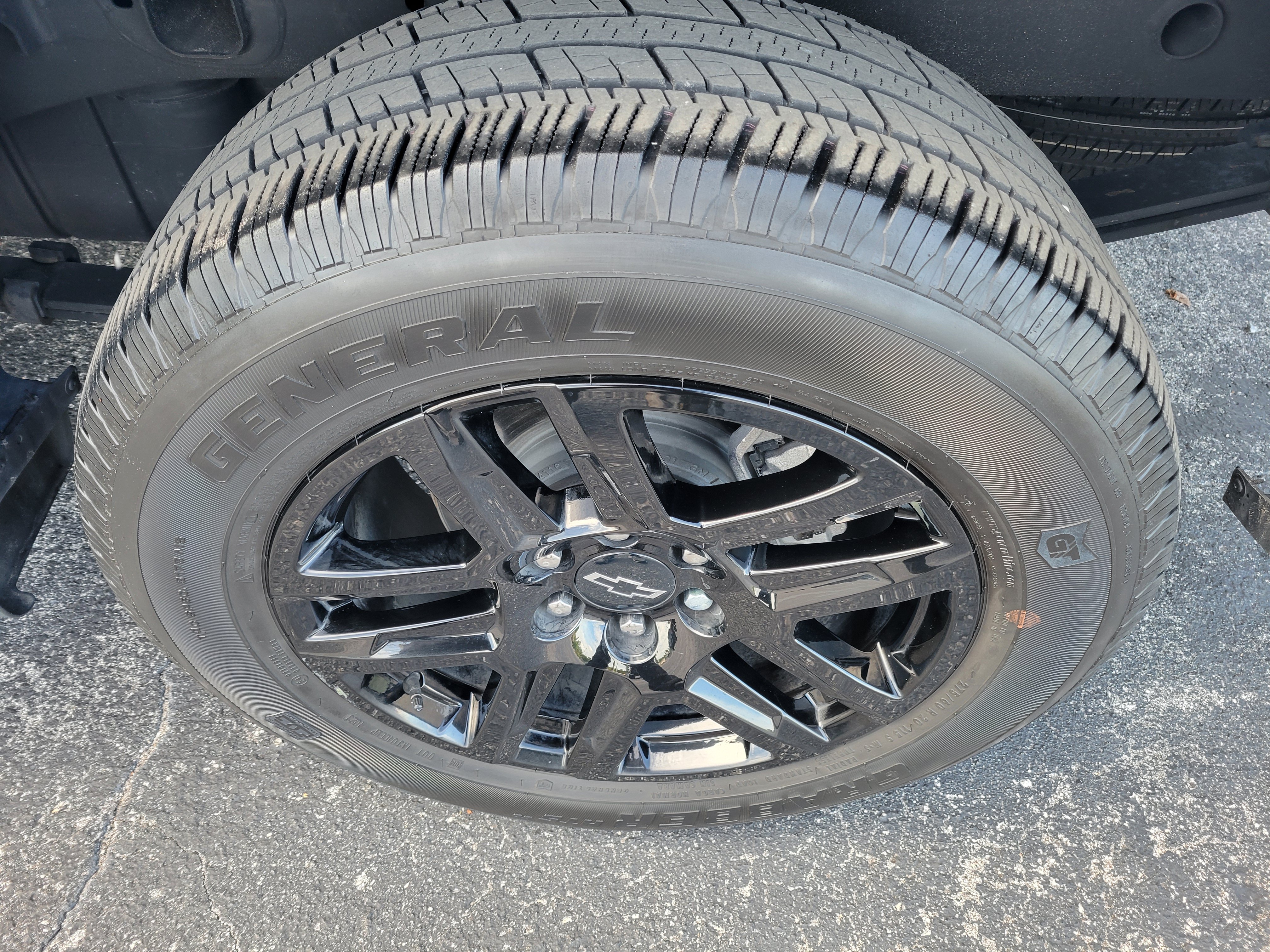 Certified 2023 Chevrolet Silverado 1500 RST RWD image 34