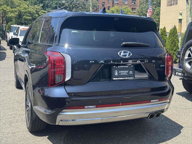 Used 2024 Hyundai Palisade Calligraphy AWD/4WD image 4