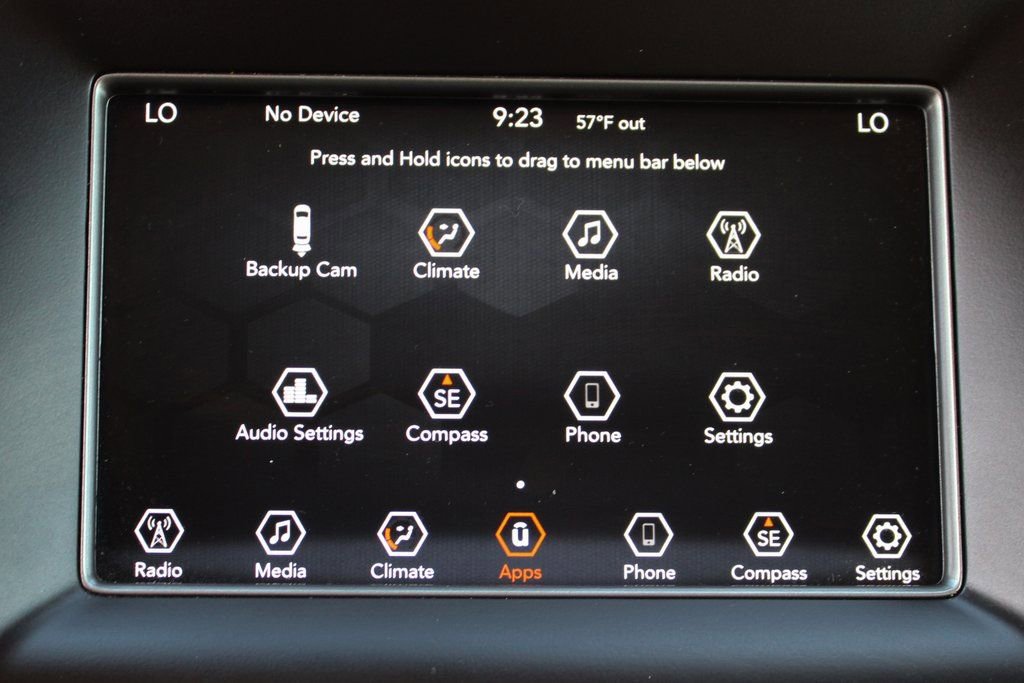 Used 2020 Jeep Grand Cherokee Laredo image 27