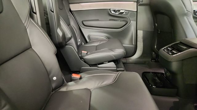 New 2026 Volvo XC90 B6 Ultra w/ Protection Package AWD/4WD image 35