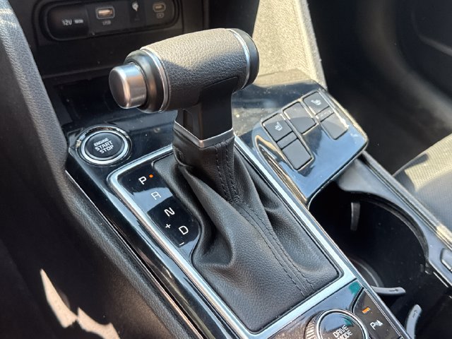 Used 2024 Kia Sportage EX FWD image 15