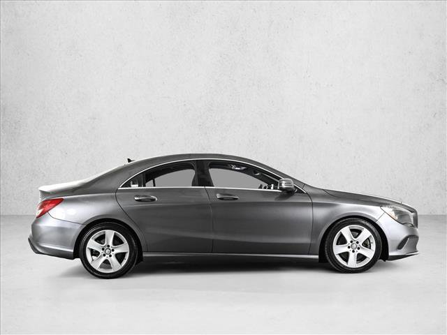Used 2017 Mercedes-Benz CLA 250 4MATIC image 4