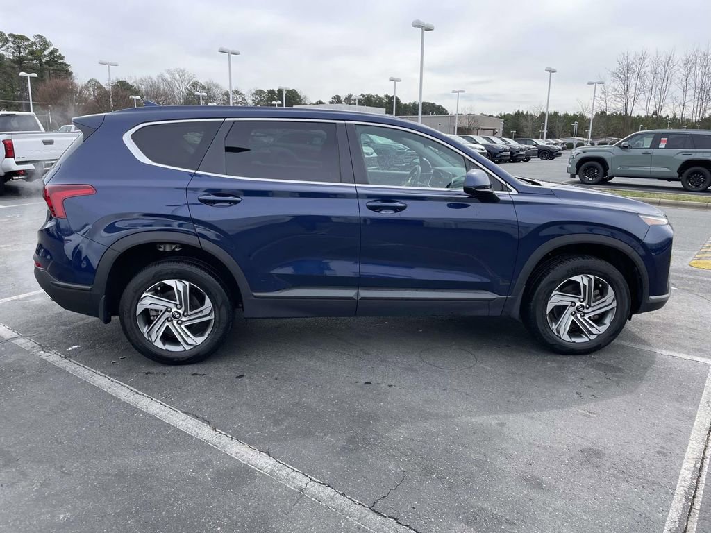 Used 2023 Hyundai Santa Fe SE image 11