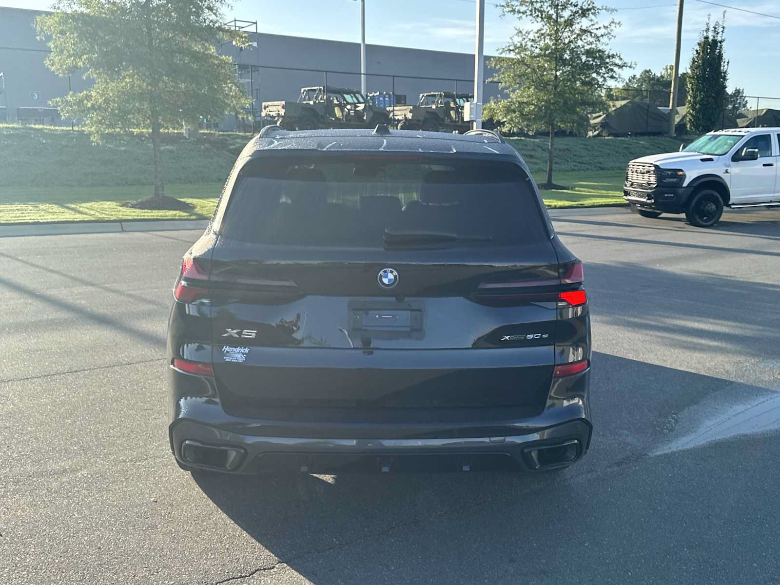 Used 2025 BMW X5 xDrive50e w/ M Sport Package AWD/4WD image 9