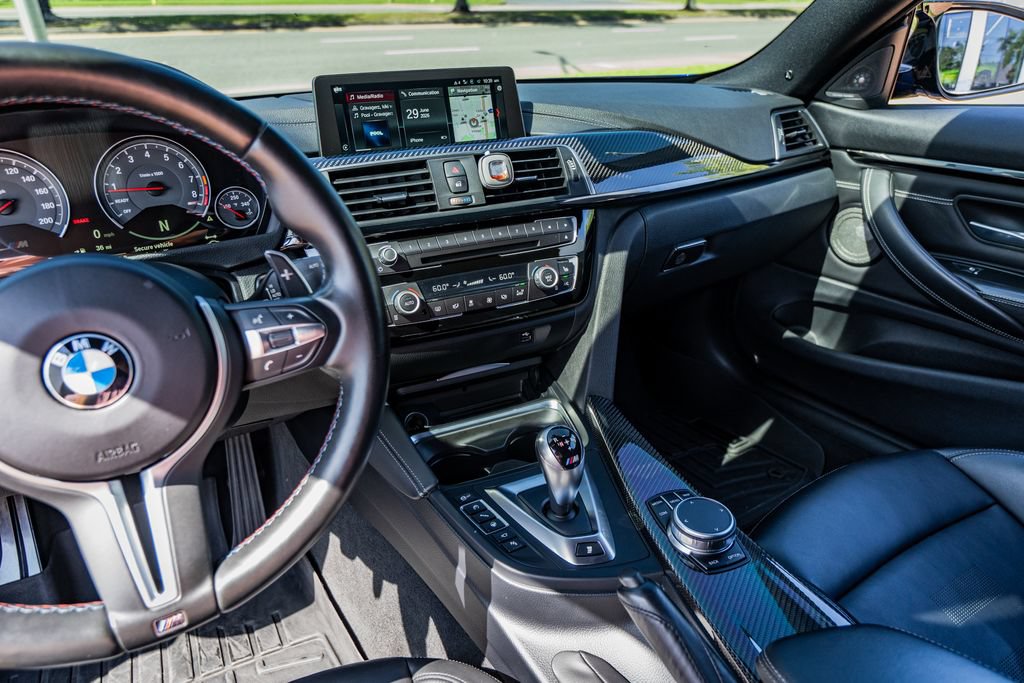 Used 2020 BMW M4 Coupe w/ Competition Package RWD image 27