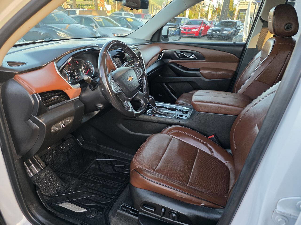 Used 2019 Chevrolet Traverse High Country w/ LPO, Floor Liner Package image 9