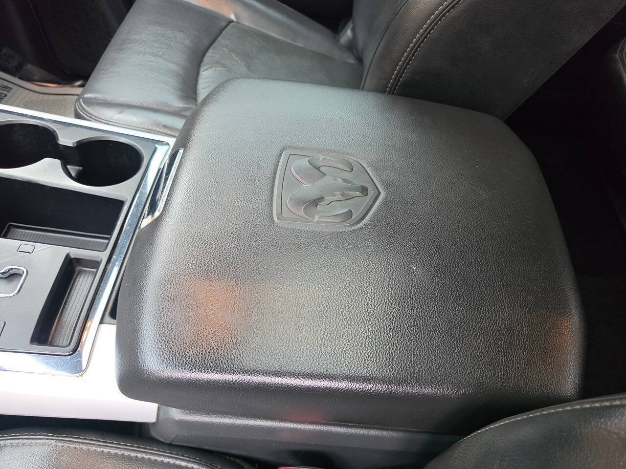Used 2010 Dodge Ram 1500 Truck Laramie AWD/4WD image 30