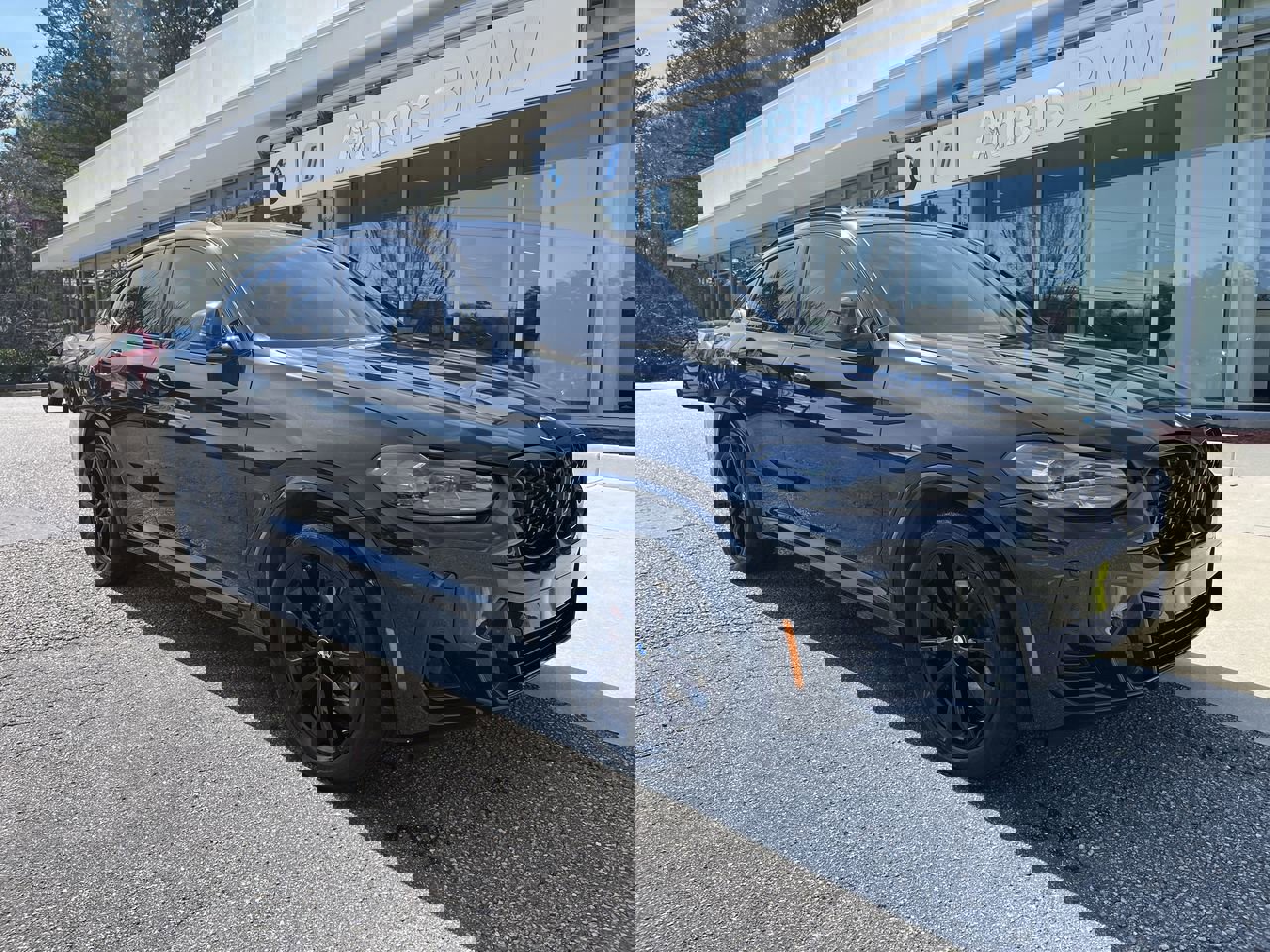 Certified 2025 BMW X4 xDrive30i image 2