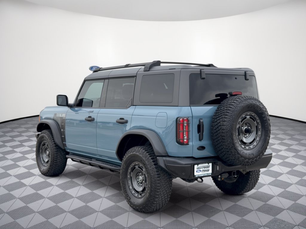 Used 2023 Ford Bronco Everglades AWD/4WD image 3
